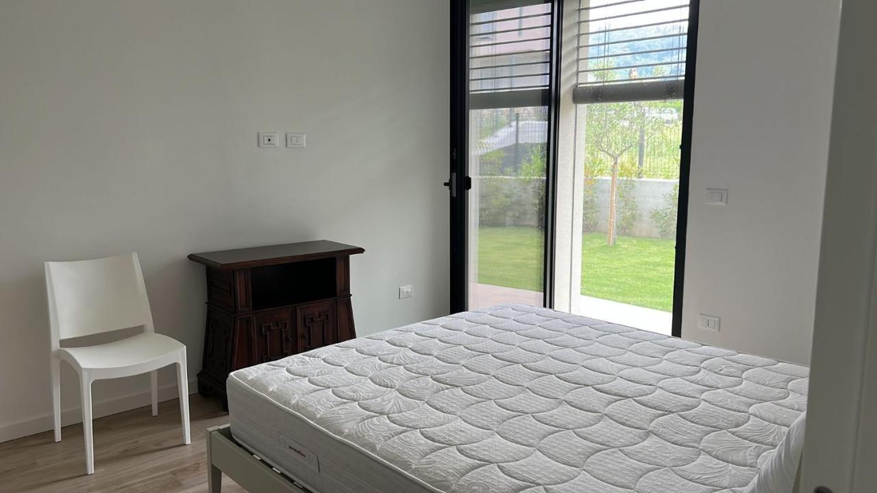 Apartment Lake Garda Гарда Екстер'єр фото